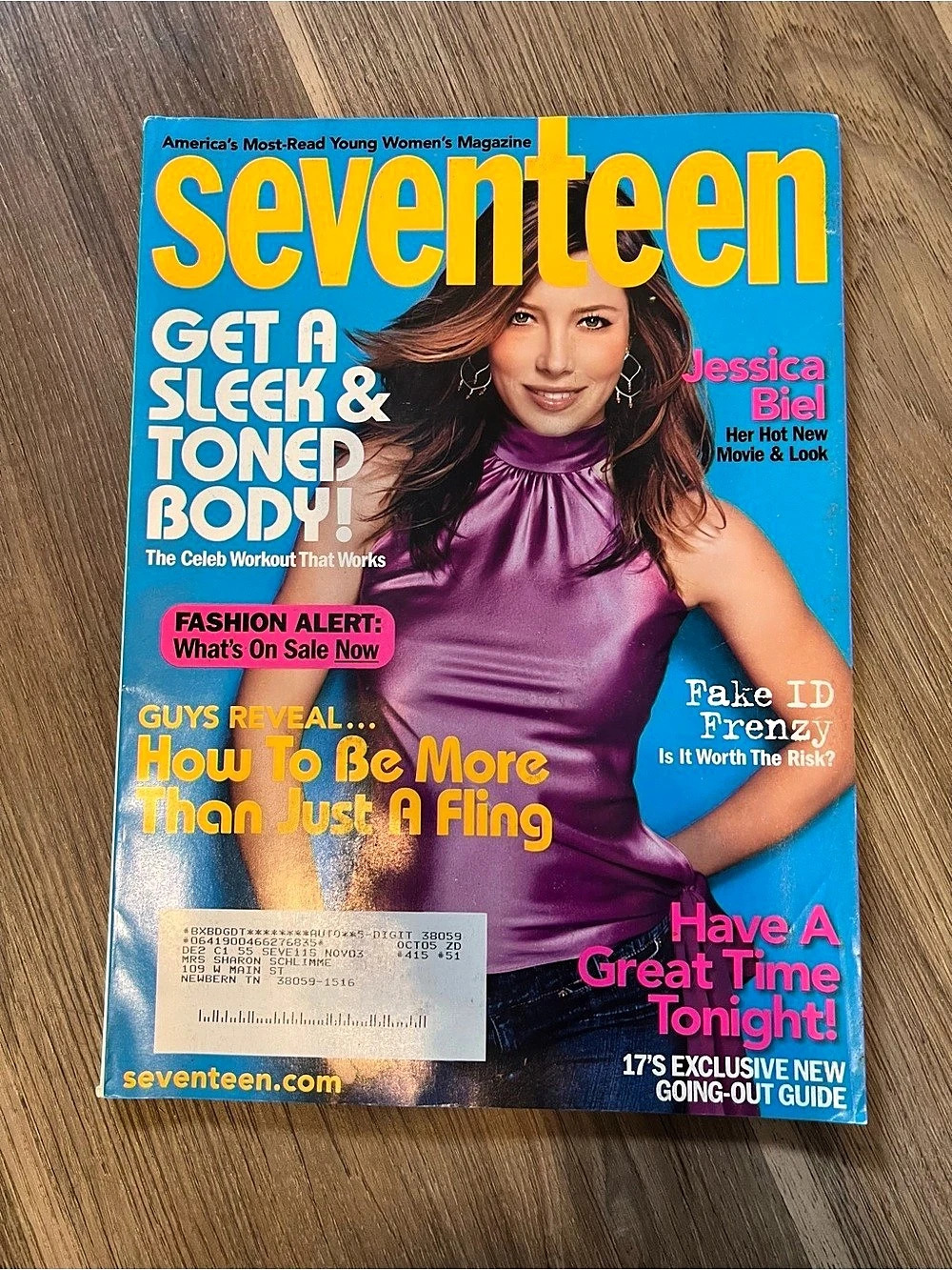 Seventeen Magazine November 2003 Vintage Fashion Magazine with Jessica Biel